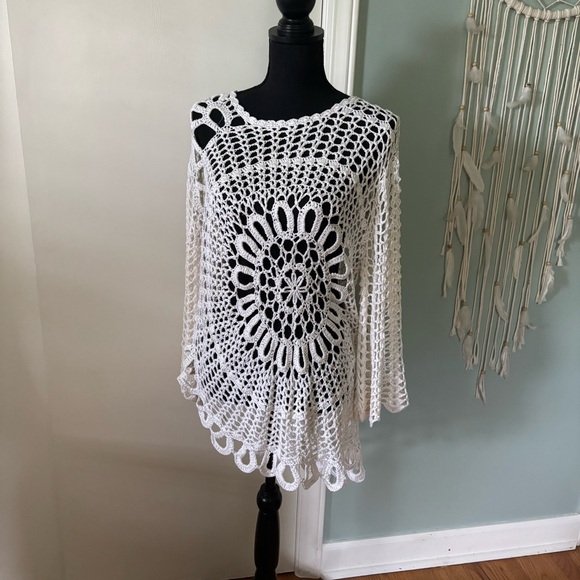 Roz & Ali Ivory Crochet Topper size 1X - Picture 1 of 9